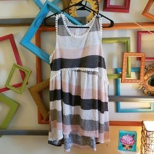 My story pom pom hi low tank tunic L XL
